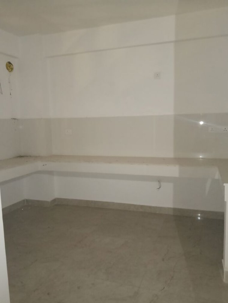 Bathroom, uninav-utopia 3 Bedroom 2125 Sq.Ft. Apartment In Morti Ghaziabad 10236144