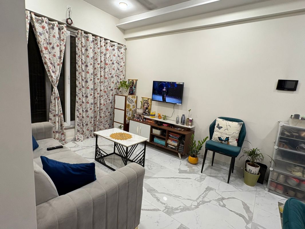 1 BHK + Extra Room Apartment For Rent in Gurukrupa Ekatvam