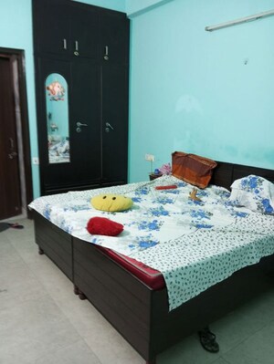 Bedroom in 2 BHK Apartment at RWA Apartments Sector 27, Sector 27 – for Rent