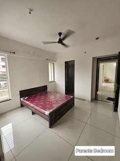 Apartment For Rent in Bhoomi Allium