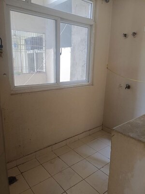 Bathroom in 3 BHK Apartment at Amrapali Silicon City, Sector 76 – for Sale
