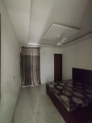 Room in 3 BHK Apartment at Dyalpur – for Sale