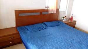 Master Bedroom in 3 BHK Apartment at Rachana Shree Apartment, Dahanukar Colony – for Rent