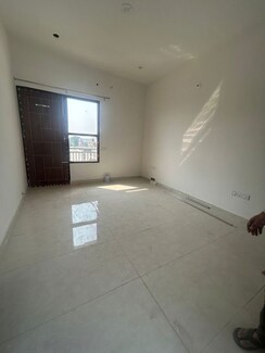 3 BHK Apartment For Rent in Sector 111