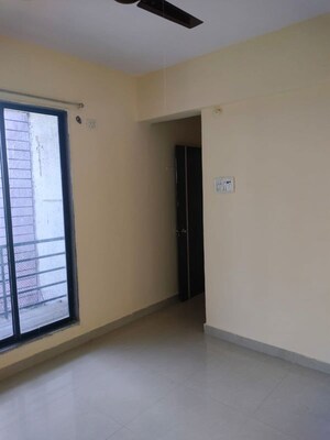 Room in 1 BHK Apartment at Tulsi Pooja CHS, New Panvel East – for Rent