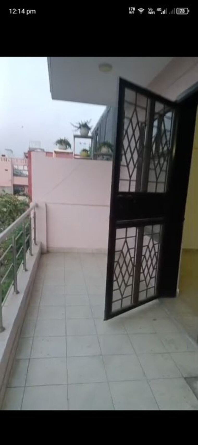 Balcony, huda-market 4 Bedroom 2200 Sq.Ft. Independent House In Sector 31 Gurgaon 10236383