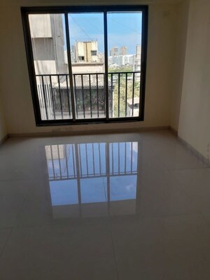 Room in 1 BHK Apartment at Jaliyan Heights, Borivali East – for Sale