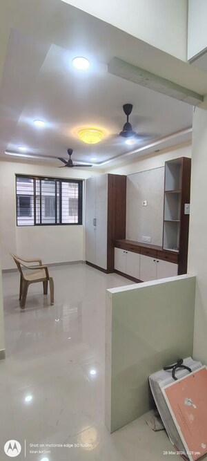 Room in 2 BHK Apartment at Goregaon East – for Rent