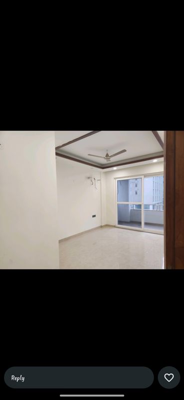 4 BHK + Servant Room 265 Sq.Yd. Builder Floor in BPTP Eden Estate