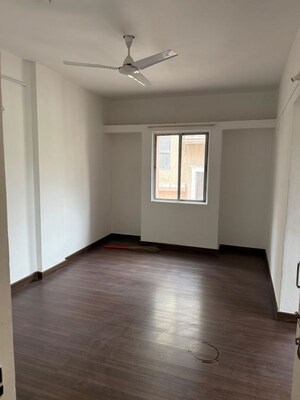 Room in 1 RK Apartment at Bhagwan Nagar – for Rent