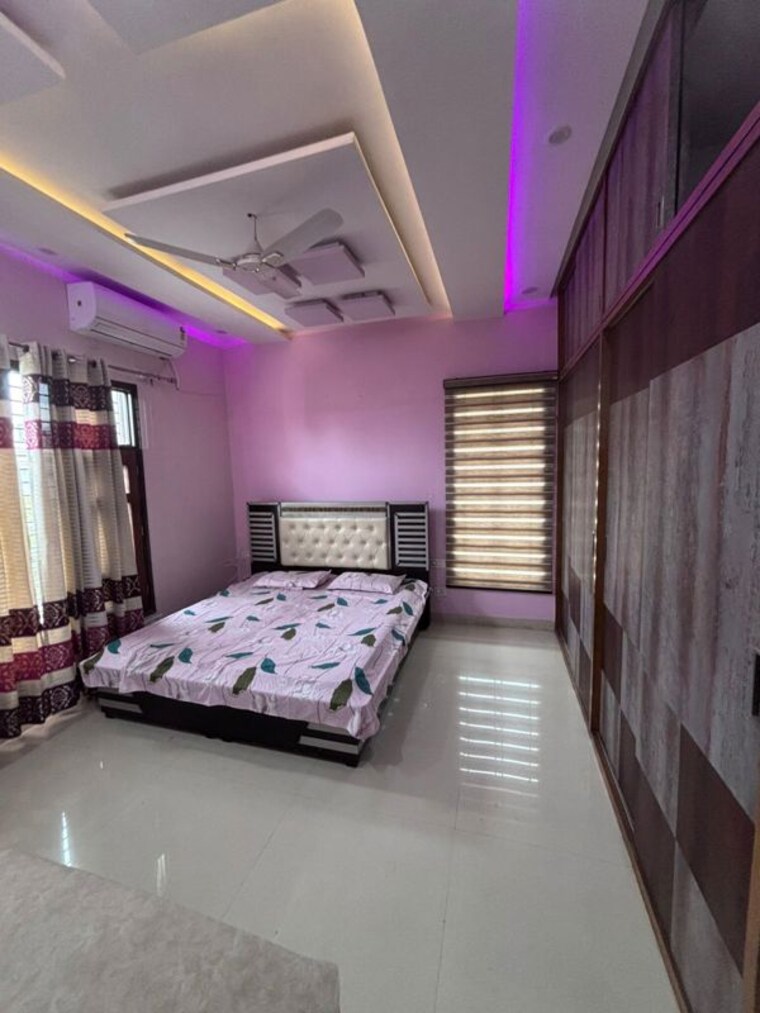Bedroom, aerocity 2 Bedroom 200 Sq.Yd. Independent House In Aerocity Mohali 10236527