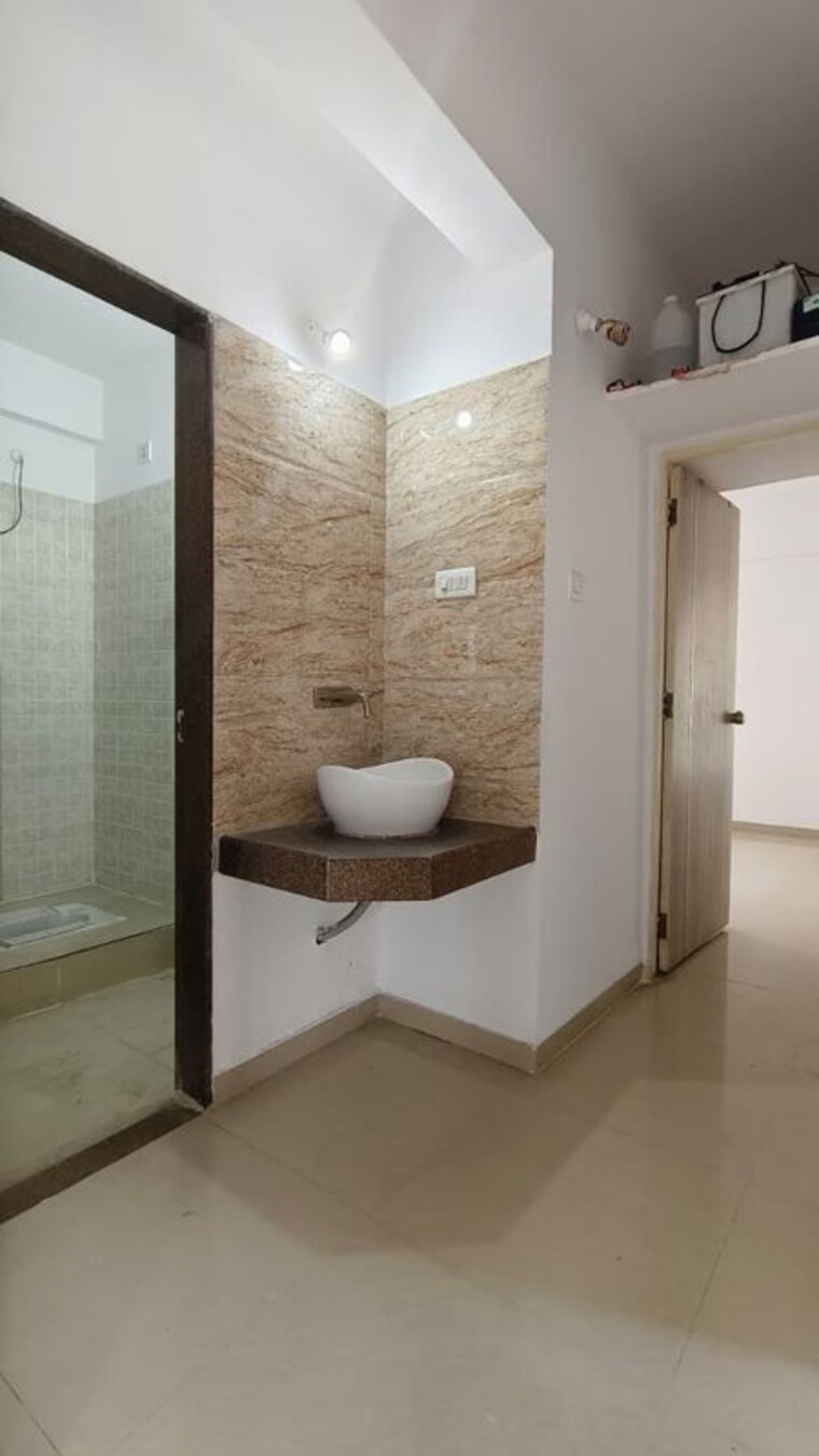 Bathroom, sukhwani-palms 2 Bedroom 980 Sq.Ft. Apartment In Wagholi Pune 10236419