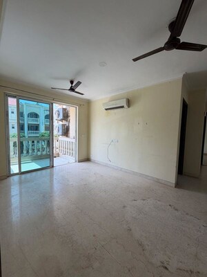 Room in 4 BHK Builder Floor at Ansal API Esencia, Sector 67 – for Sale