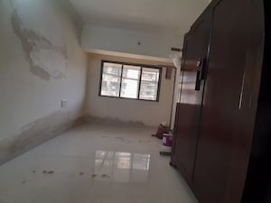Room in 2 BHK Apartment at Siddharth Nagar – for Rent