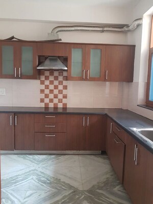 Kitchen in 3 BHK Builder Floor at Sector 42 – for Rent
