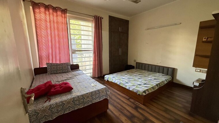 Bedroom, orchid-island 3 Bedroom 1880 Sq.Ft. Apartment In Sector 51 Gurgaon 10236627