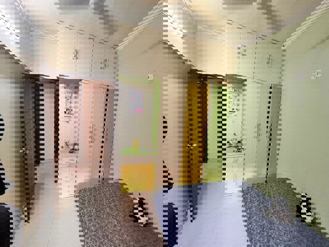 2 BHK + Pooja Room,Extra Room 1100 Sq.Ft. Apartment in Royal Imperio