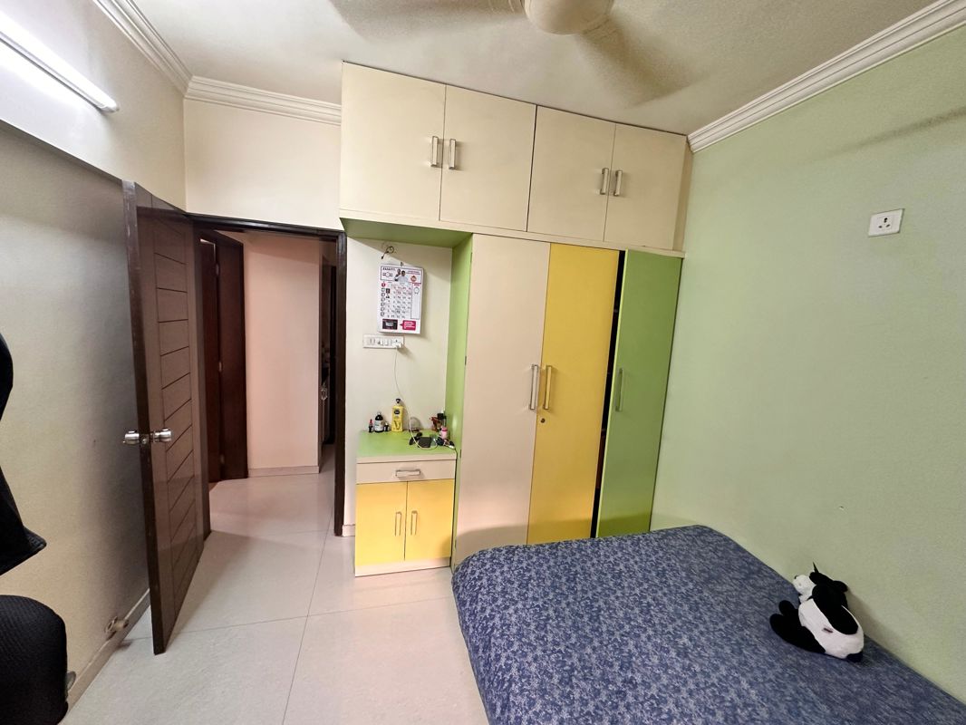 2 BHK + Pooja Room,Extra Room Apartment For Rent in Royal Imperio