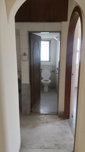 Building Lobby in 2 BHK Apartment at Nav Sarswati Sadan Apartment, Naupada – for Rent