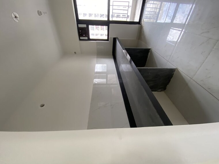 Kitchen, runwal-gardens-phase-2 3 Bedroom 910 Sq.Ft. Apartment In Dombivli East Thane 10236622