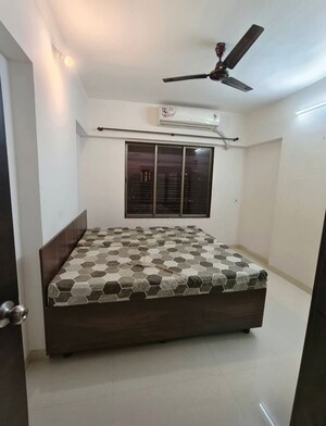 Bedroom in 2 BHK Apartment at K Raheja Vihar, Powai – for Rent
