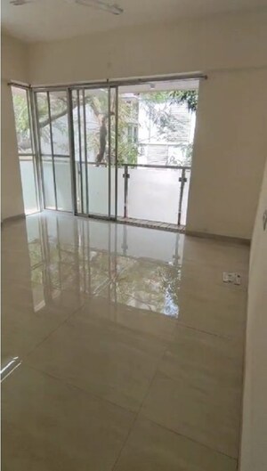 Bedroom in 2 BHK Apartment at Chembur – for Rent