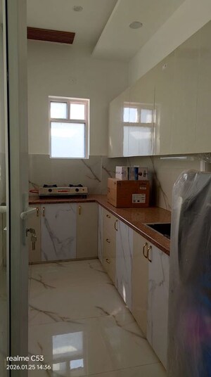 Kitchen in 2 BHK Builder Floor at Sector 43 – for Rent