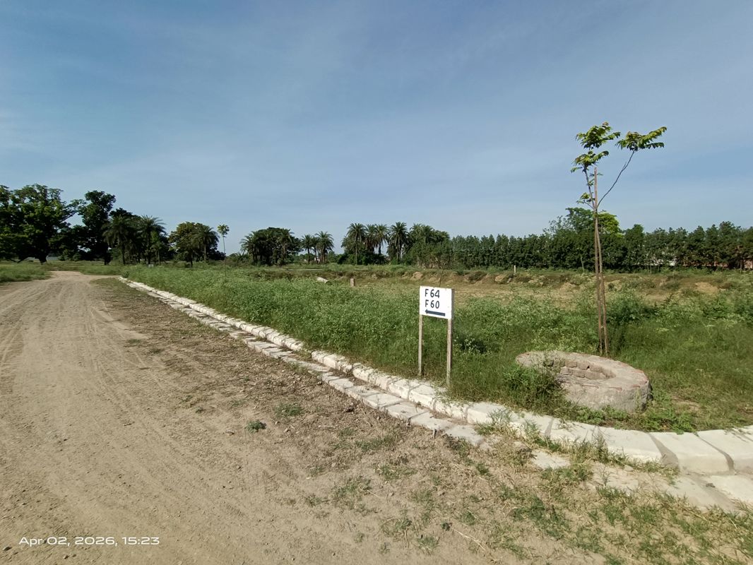 Plot For Sale in Altus The Junction