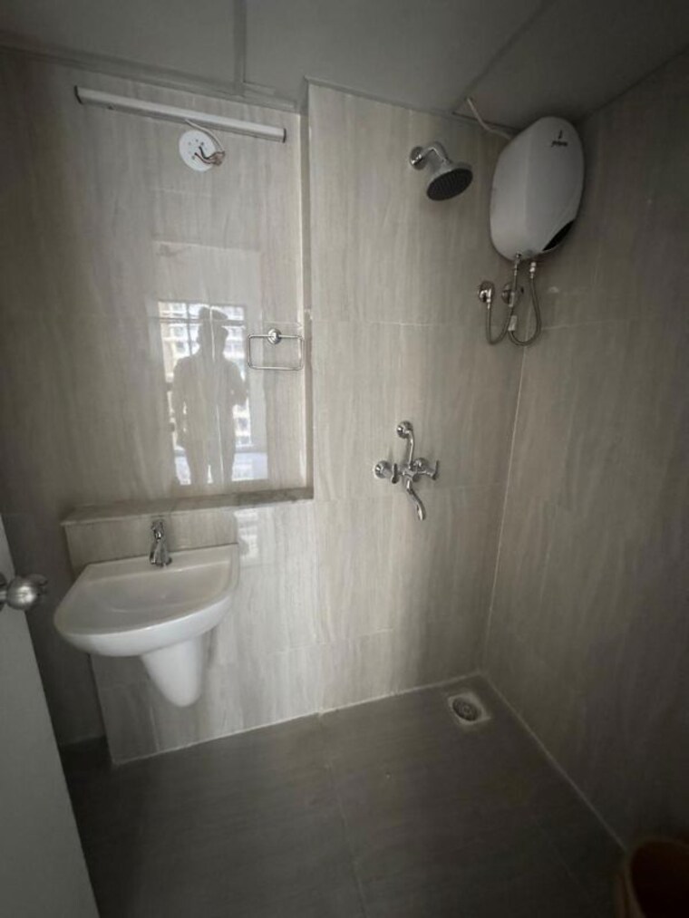 Bathroom, runwal-gardens 1 Bedroom 470 Sq.Ft. Apartment In Dombivli East Thane 10236697