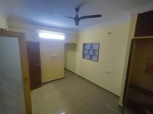 1 BHK Independent House For Rent in Shivaji Nagar
