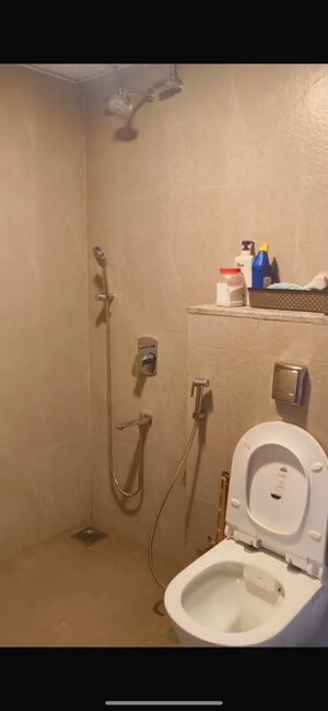 Bathroom in 2 BHK Apartment at Solitaire Premier Tower, Gangadham – for Sale