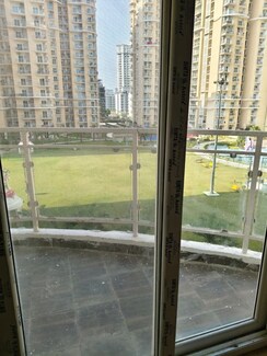 3 BHK Apartment For Rent in Samridhi Luxuriya Avenue
