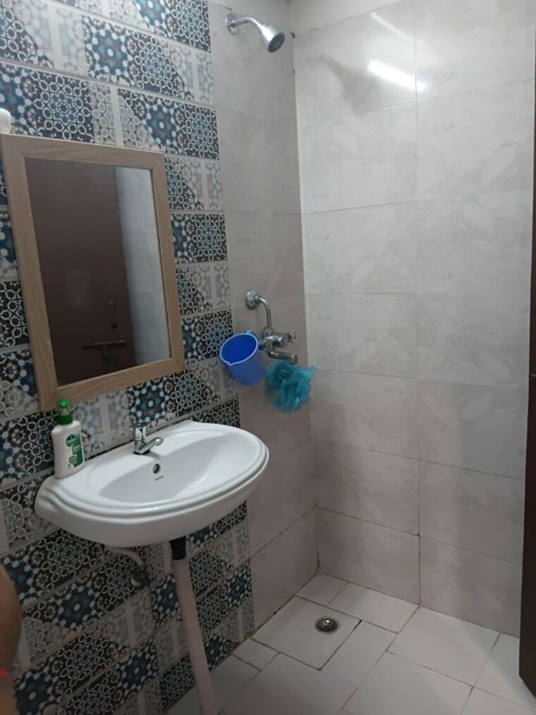 Bathroom, signature-global-proxima 2 Bedroom 598 Sq.Ft. Apartment In Sector 89 Gurgaon 10236751