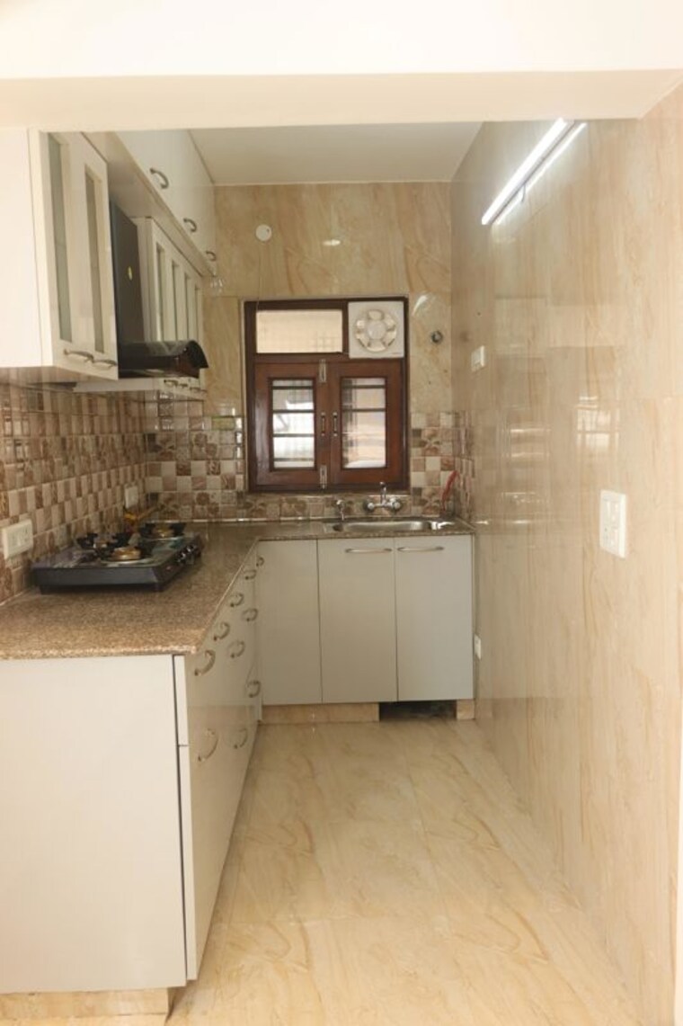 Kitchen, vasant kunj 2 Bedroom 1100 Sq.Ft. Apartment In Vasant Kunj Delhi 10236763