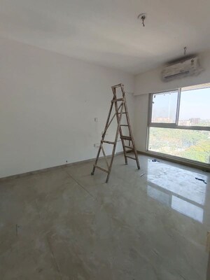 Bedroom in 2 BHK Apartment at Concrete Sai Swayam, Chembur – for Rent