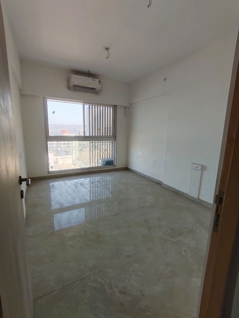 Bedroom, concrete-sai-swayam 2 Bedroom 1001 Sq.Ft. Apartment In Chembur Mumbai 10236761