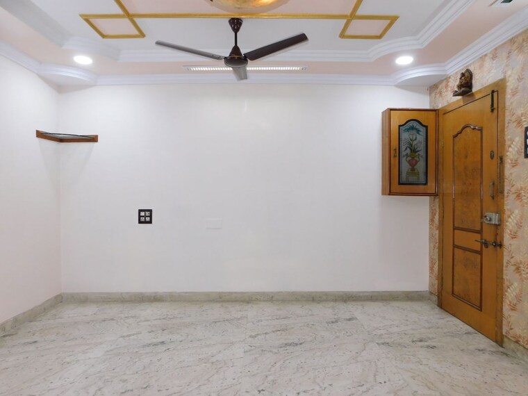 Room, mulund east 2 Bedroom 900 Sq.Ft. Apartment In Mulund East Mumbai 10236770
