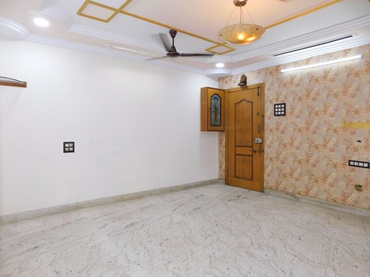 Room, mulund east 2 Bedroom 900 Sq.Ft. Apartment In Mulund East Mumbai 10236770