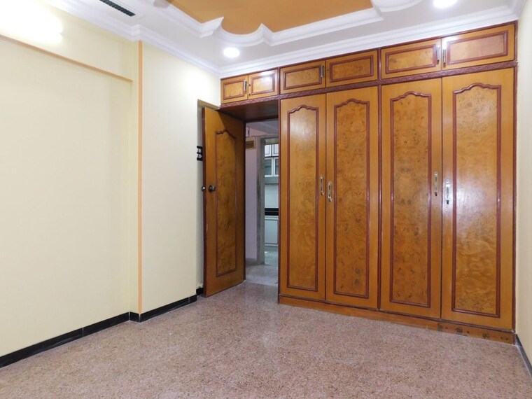 Room, mulund east 2 Bedroom 900 Sq.Ft. Apartment In Mulund East Mumbai 10236770