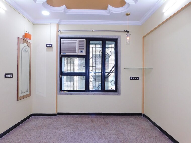 Room, mulund east 2 Bedroom 900 Sq.Ft. Apartment In Mulund East Mumbai 10236770