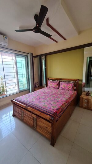 2 BHK Apartment For Sale in Mahavir Kalpavruksha, Ghodbunder Road