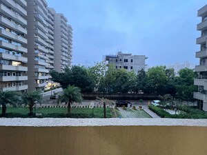 2 BHK Apartment For Rent in Pyramid Fusion Homes, Sector 70a