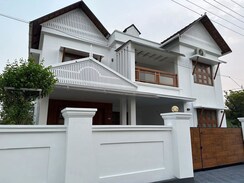4 BHK + Servant Room,Study Room,Extra Room Independent House For Sale in Viyyur