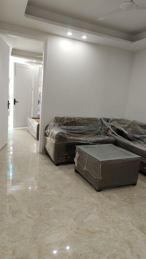 Living Room in 1 BHK Builder Floor at Saket – for Rent