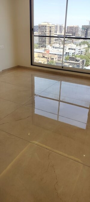 Room in 2 BHK Apartment at Lashkaria Indrasukh, Andheri West – for Sale