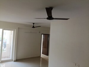 Room in 2 BHK Apartment at Signature Global Proxima, Sector 89 – for Rent