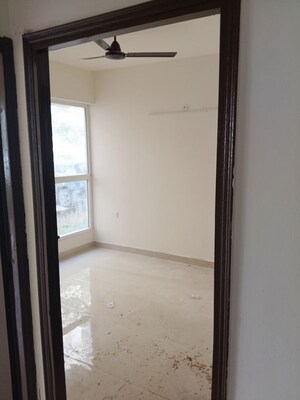 Room in 2 BHK Apartment at Signature Global Proxima, Sector 89 – for Rent