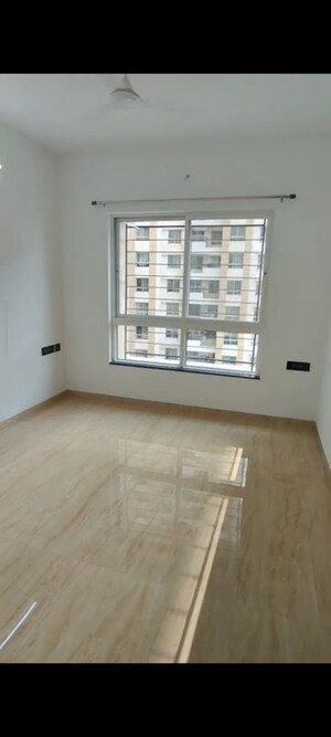 Room in 3 BHK Apartment at VTP Leonara, Mahalunge – for Rent