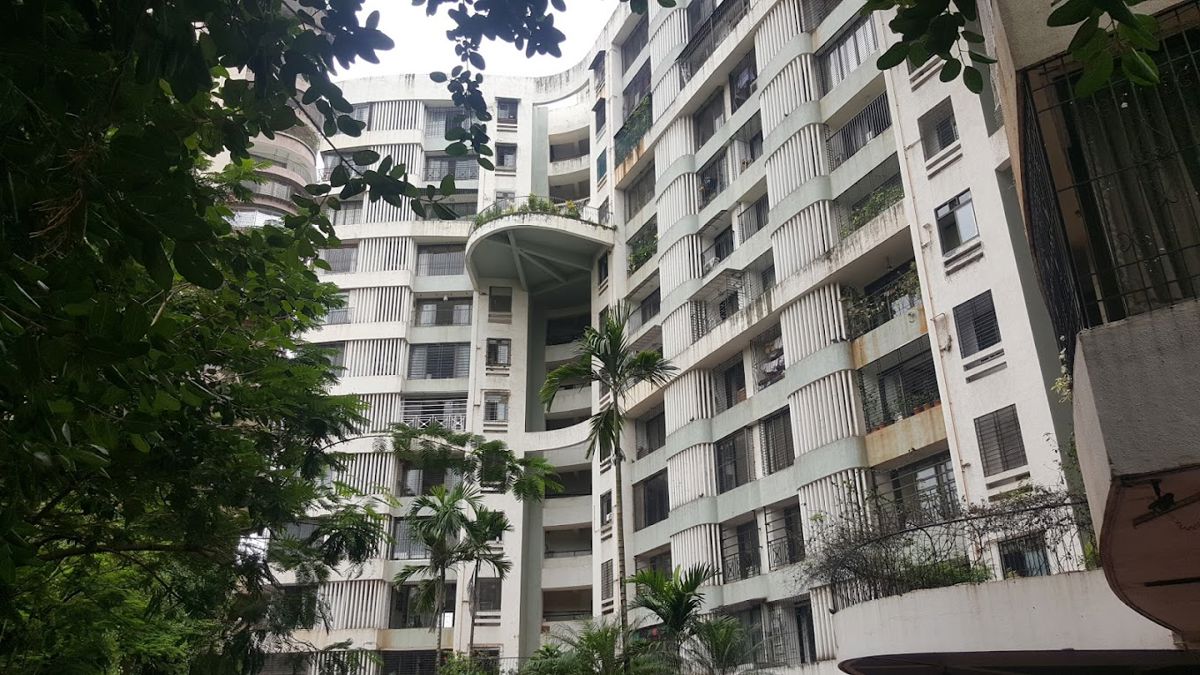 3 BHK 1200 Sq.Ft. Apartment in Rajkamal Heights