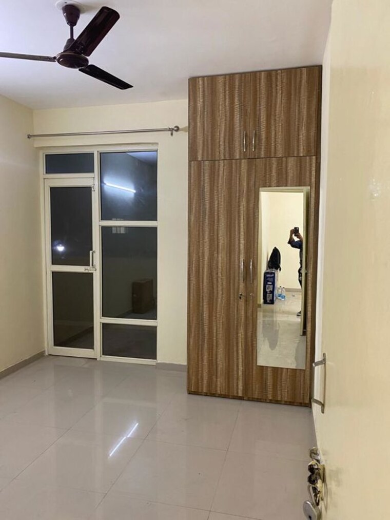 Room, pyramid-fusion-homes 2 Bedroom 598 Sq.Ft. Apartment In Sector 70a Gurgaon 10236881